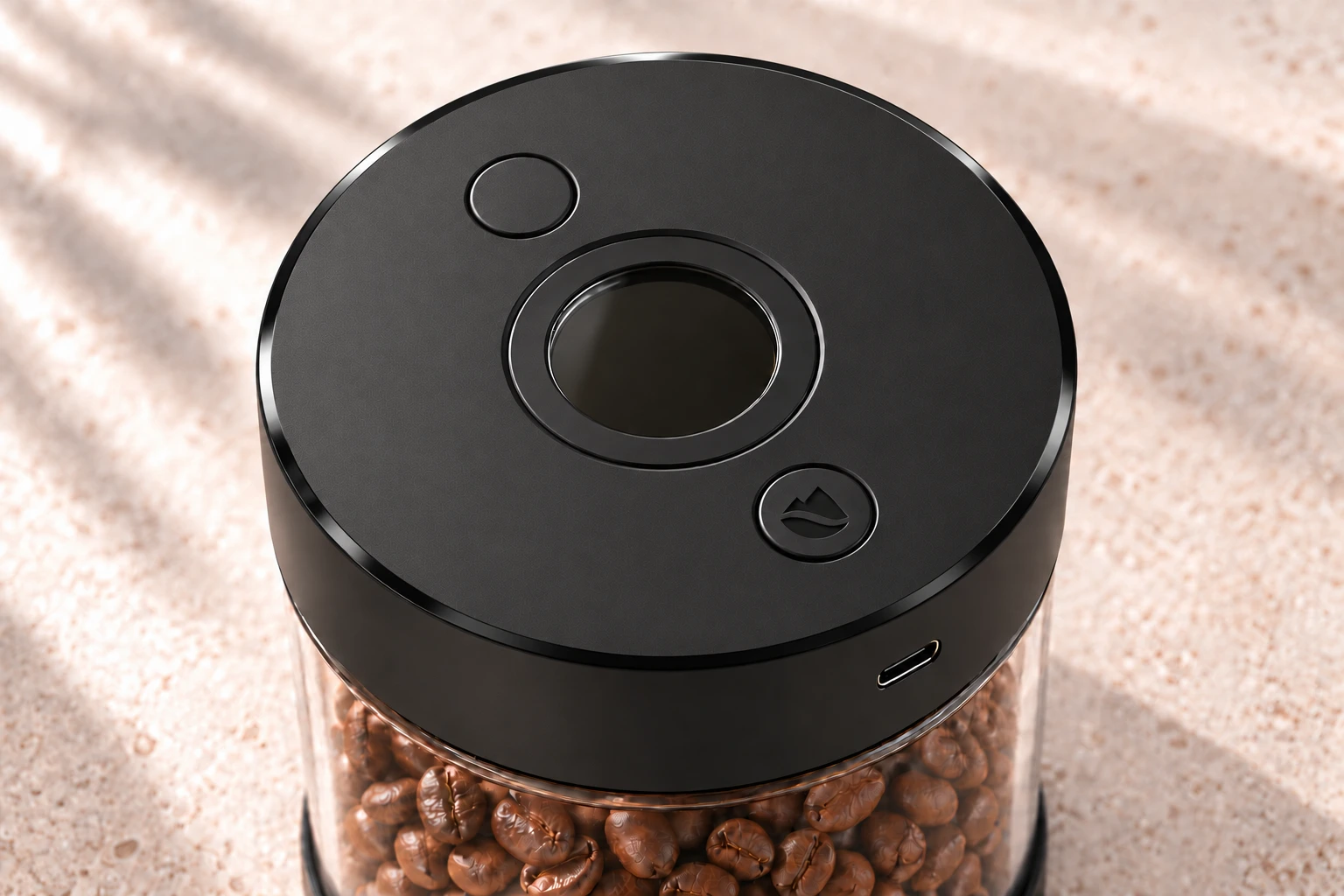 Detailed Roast Peak lid concept with fine textured plastic and a glossy chamfer